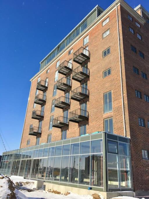 Historischer Ohlerich Speicher Hafen Wismar Ap.18 Exteriör bild