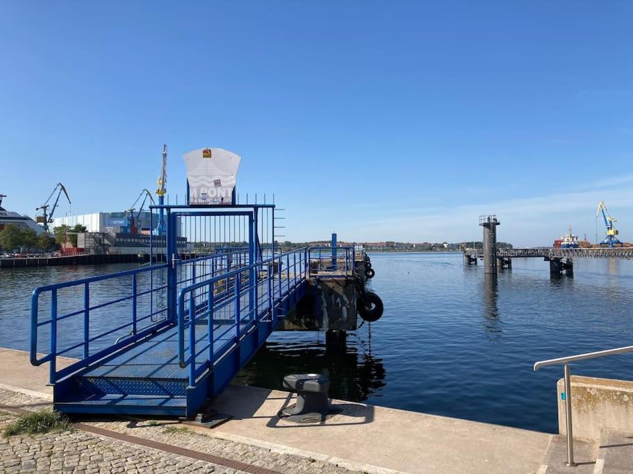 Historischer Ohlerich Speicher Hafen Wismar Ap.18 Exteriör bild