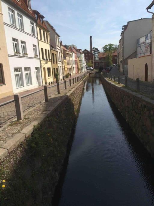Historischer Ohlerich Speicher Hafen Wismar Ap.18 Exteriör bild